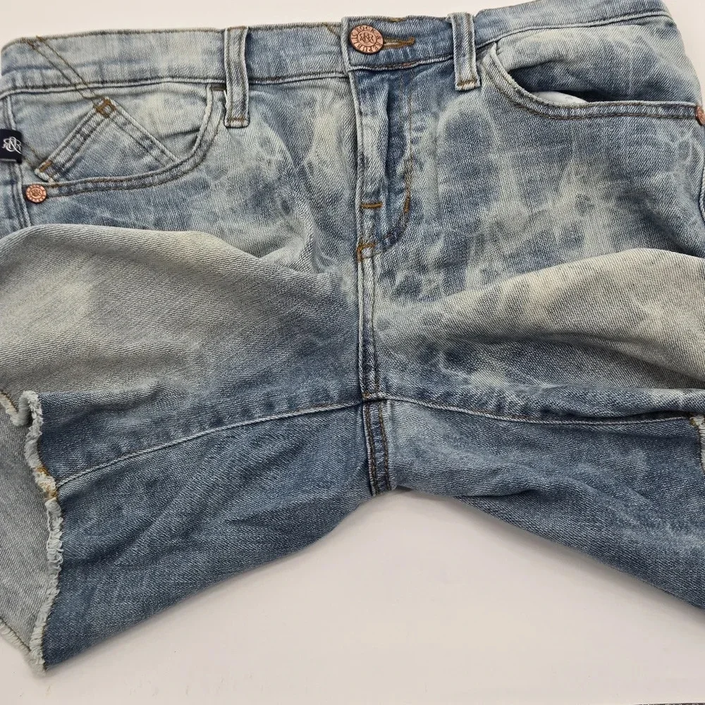 ROCK & REPUBLIC Ladies Bumper-shoot Denim Beach Shorts, Raw Hem